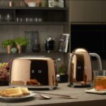 318227-2_toaster-50-s-style-tsf01rgeu--rose-gold--smeg