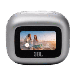 03.JBL_Live Buds 3_Product Image_Case Lifestyle_Silver