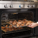 1200Wx1200H-RANGES-30-INCH-STAINLESS-STEEL-QCGSS740RNSS-HAIER-IN-USE2-V2